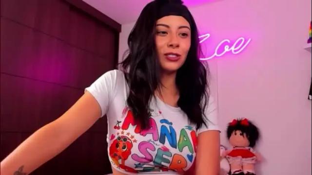 Image 12 of zoecams Stream on Chaturbate on 1 month ago