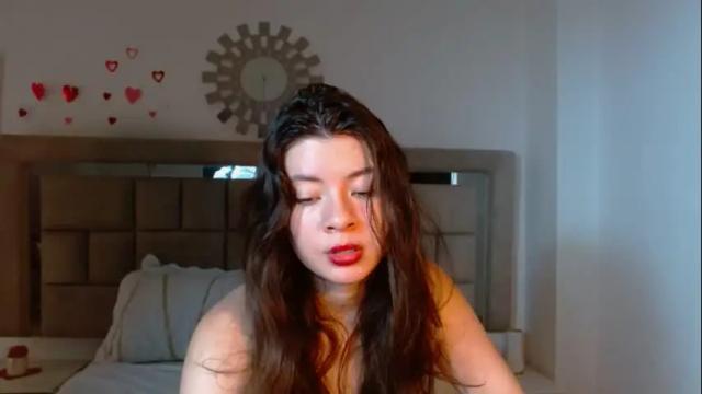 Image 11 of zoecruzz Stream on Chaturbate on 1 month ago