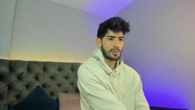 Image 2 of zoee_clark Stream on Chaturbate on 16 months ago