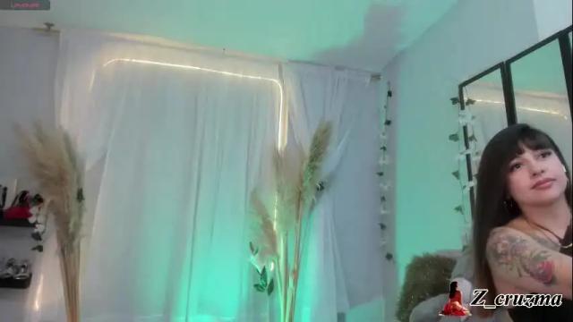 Image 7 of zoee_cruz Stream on Chaturbate on 27 days ago