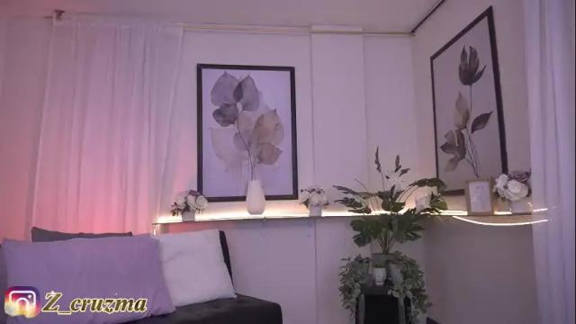Image 3 of zoee_cruz Stream on Chaturbate on 1 month ago