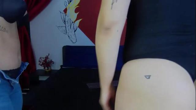 Image 10 of zoee_moretti Stream on Chaturbate on 13 days ago