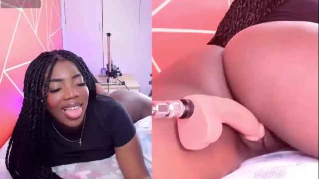 Image 8 of zoeethompson_cm Stream on Chaturbate on 1 month ago