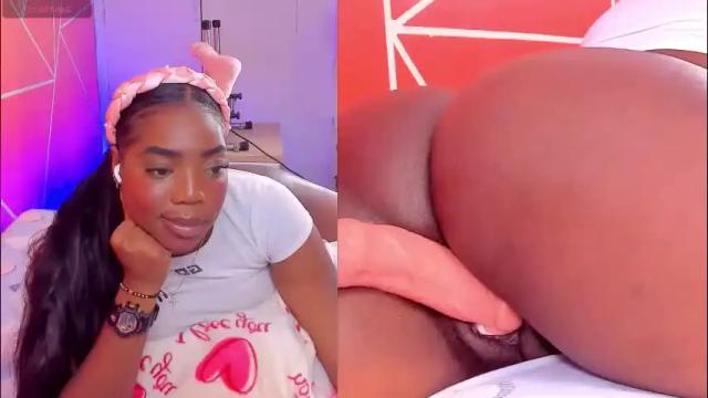 Image 4 of zoeethompson_cm Stream on Chaturbate on 24 days ago