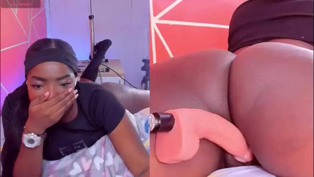 Image 8 of zoeethompson_cm Stream on Chaturbate on 18 days ago