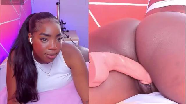 Image 2 of zoeethompson_cm Stream on Chaturbate on 9 days ago