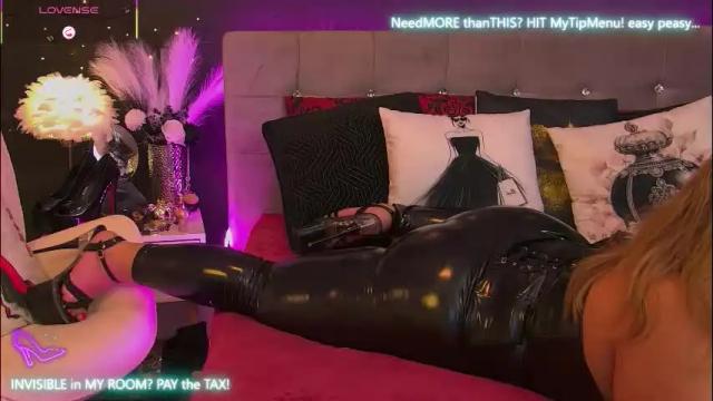 Image 4 of zoemesmerizee Stream on Chaturbate on 1 month ago