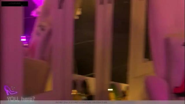 Image 4 of zoemesmerizee Stream on Chaturbate on 2 months ago