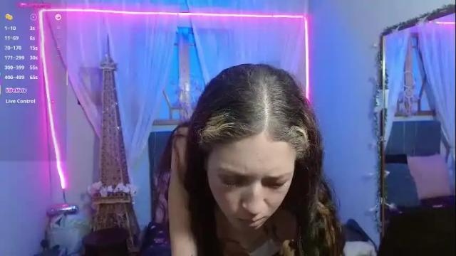 Image 2 of zoeprest_ Stream on Chaturbate on 27 days ago