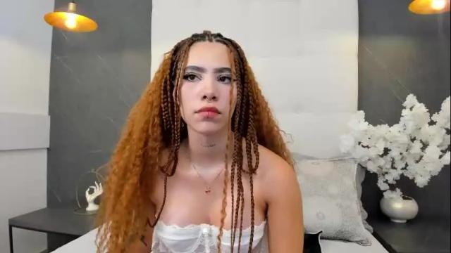Image 3 of zoerodriguezz Stream on Chaturbate on 1 month ago