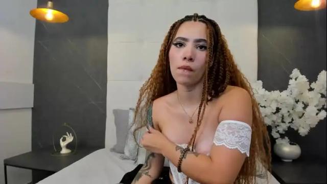 Image 8 of zoerodriguezz Stream on Chaturbate on 1 month ago