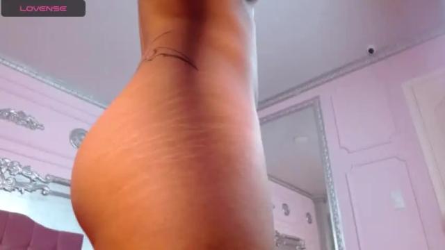 Image 7 of zoestone23 Stream on Chaturbate on 20 months ago