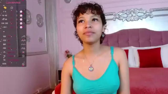 Image 4 of zoestone23 Stream on Chaturbate on 19 months ago