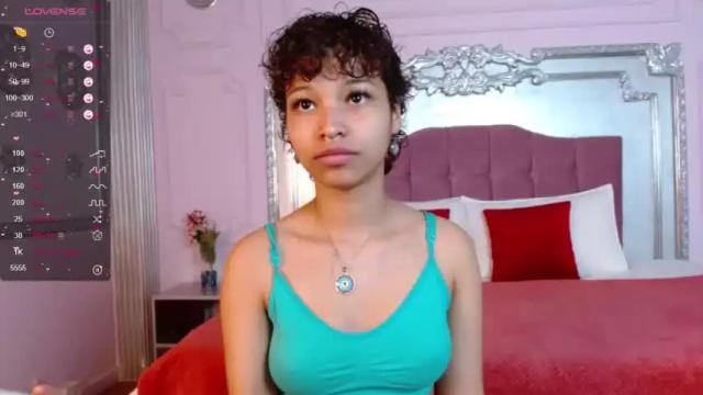Image 6 of zoestone23 Stream on Chaturbate on 19 months ago