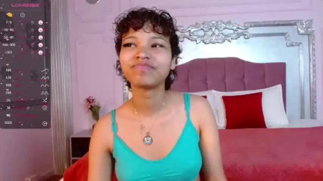 Image 7 of zoestone23 Stream on Chaturbate on 19 months ago