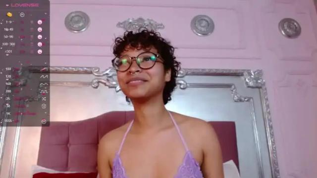 Image 11 of zoestone23 Stream on Chaturbate on 19 months ago