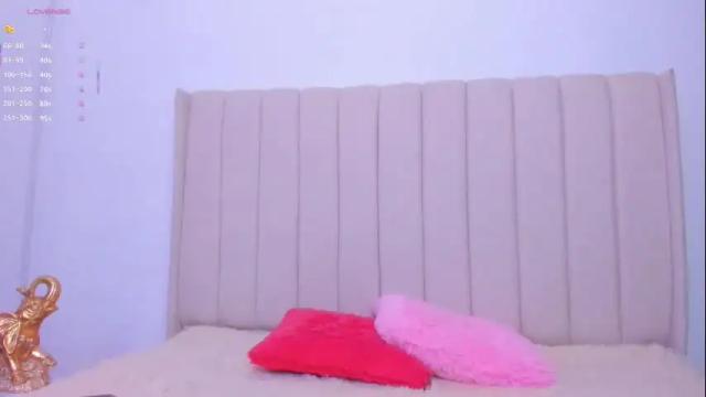 Image 7 of zoeth_ruiz Stream on Chaturbate on 3 months ago