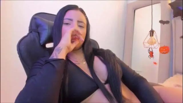 Image 2 of zoeth_ruiz Stream on Chaturbate on 1 day ago
