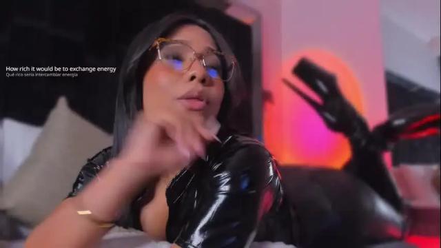 Image 6 of zoevidal_ Stream on Chaturbate on 1 month ago