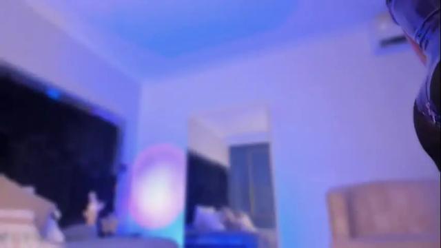 Image 4 of zoevidal_ Stream on Chaturbate on 9 days ago