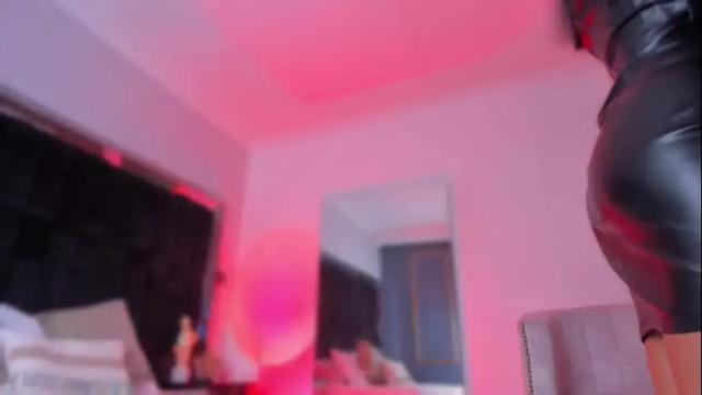 Image 10 of zoevidal_ Stream on Chaturbate on 22 days ago