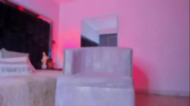 Image 2 of zoevidal_ Stream on Chaturbate on 19 days ago