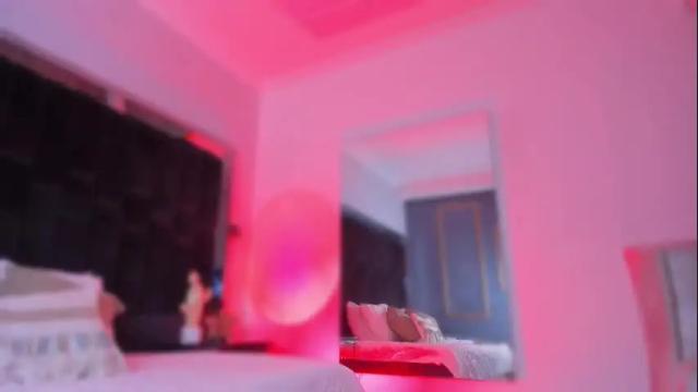 Image 4 of zoevidal_ Stream on Chaturbate on 6 days ago