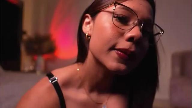 Image 4 of zoevidal_ Stream on Chaturbate on 1 month ago