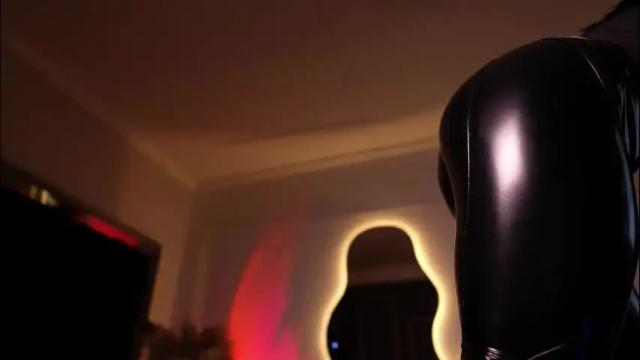 Image 12 of zoevidal_ Stream on Chaturbate on 8 days ago