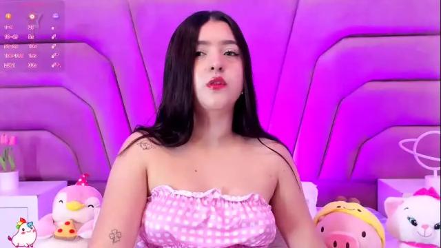 Image 6 of zoewillian Stream on Chaturbate on 15 days ago