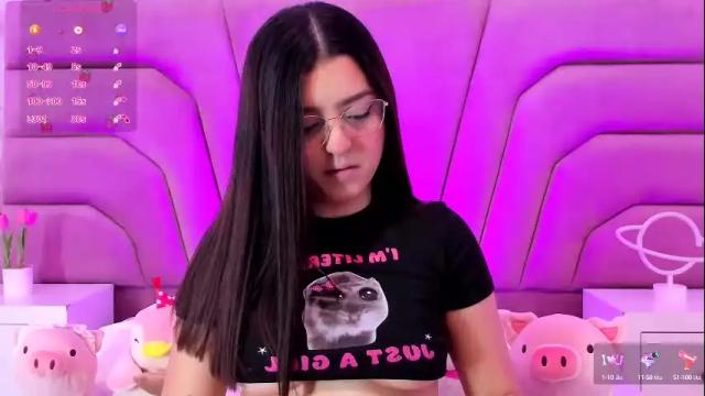 Image 2 of zoewillian Stream on Chaturbate on 1 month ago