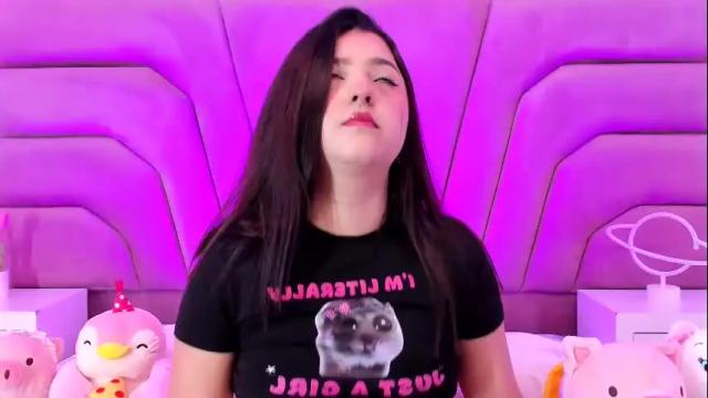 Image 3 of zoewillian Stream on Chaturbate on 3 days ago
