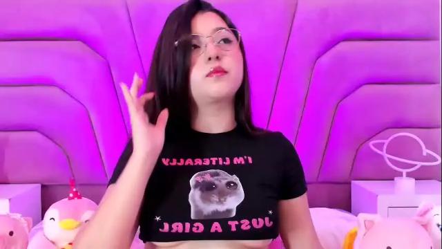 Image 6 of zoewillian Stream on Chaturbate on 3 days ago