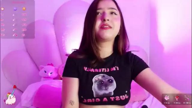 Image 8 of zoewillian Stream on Chaturbate on 2 months ago