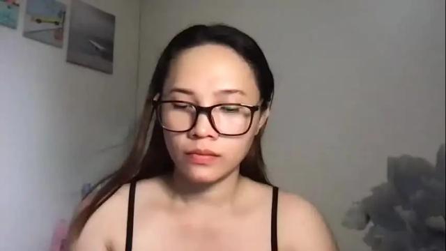 Image 2 of zoey_foryou Stream on Chaturbate on 1 month ago