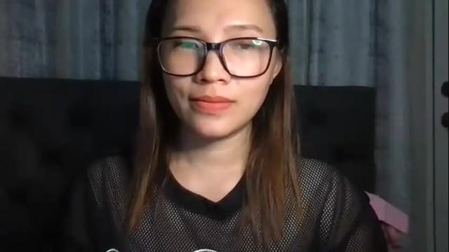 Image 2 of zoey_foryou Stream on Chaturbate on 29 days ago