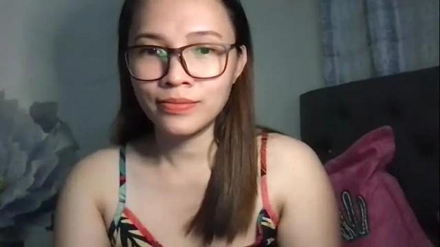 Image 6 of zoey_foryou Stream on Chaturbate on 4 months ago