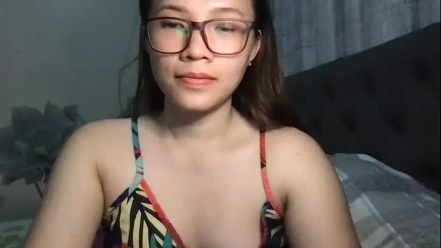 Image 12 of zoey_foryou Stream on Chaturbate on 4 months ago
