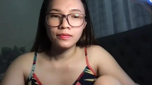Image 10 of zoey_foryou Stream on Chaturbate on 3 months ago