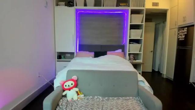 Thumbnail 1, zoey_jade's Stream at Chaturbate, 27 months ago