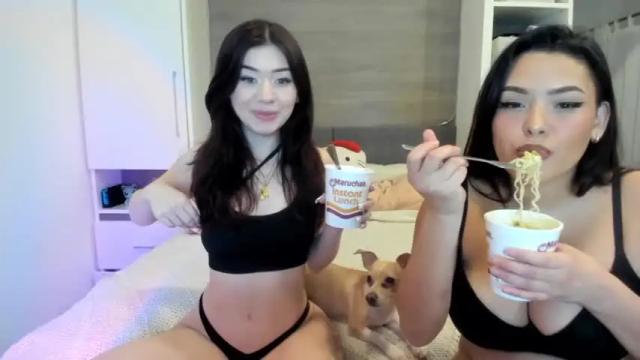 Thumbnail 1, zoey_jade's Stream at Chaturbate, 24 months ago