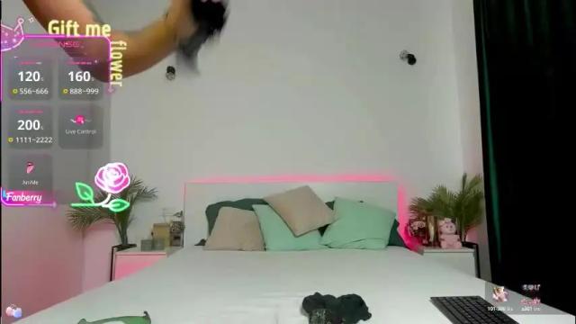 Image 6 of zoey_marye Stream on Chaturbate on 1 month ago