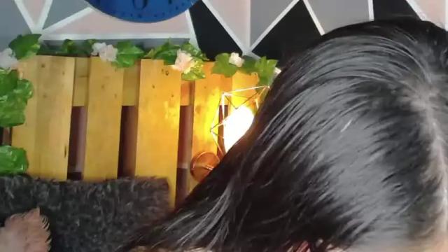 Image 2 of zoey_thin Stream on Chaturbate on 23 months ago