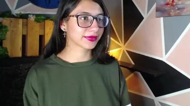 Image 7 of zoey_thin Stream on Chaturbate on 21 months ago
