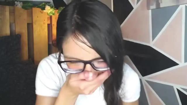 Image 3 of zoey_thin Stream on Chaturbate on 21 months ago