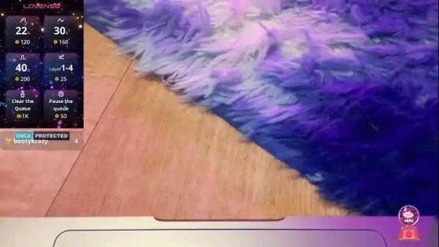 Image 8 of zoeymonroe Stream on Chaturbate on 2 months ago