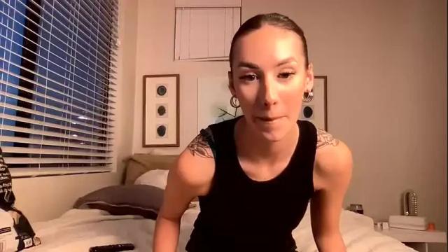 Image 10 of zoeynandrews Stream on Chaturbate on 17 months ago