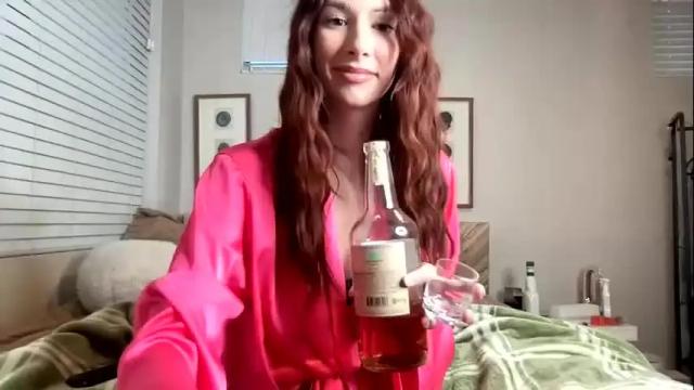 Image 8 of zoeynandrews Stream on Chaturbate on 16 months ago