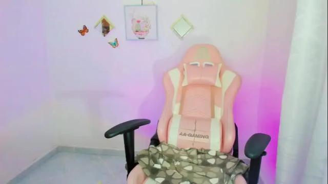 Image 8 of zooeybelair Stream on Chaturbate on 1 month ago