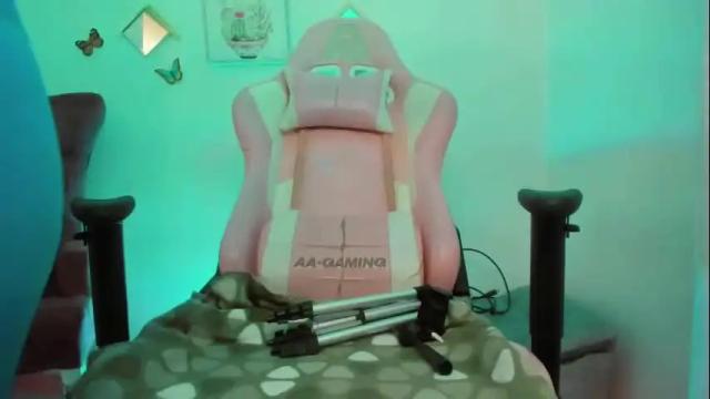 Image 8 of zooeybelair Stream on Chaturbate on 7 days ago